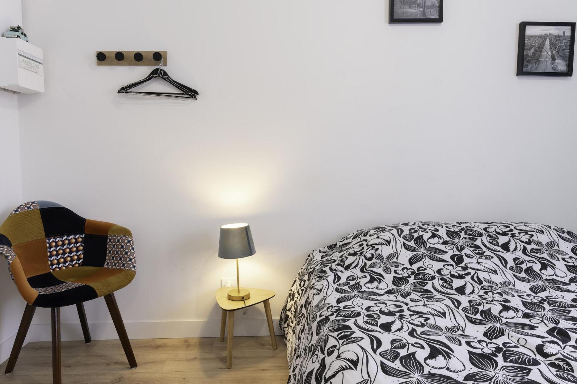 Segre Centre ✰ Studio ✰ 24M² ✰ Cuisne ✰ Wifi ✰ Tout Neuf! Exterior photo